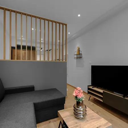 Apartment Big Apple #2, Nilie Hospitality Mgmt *